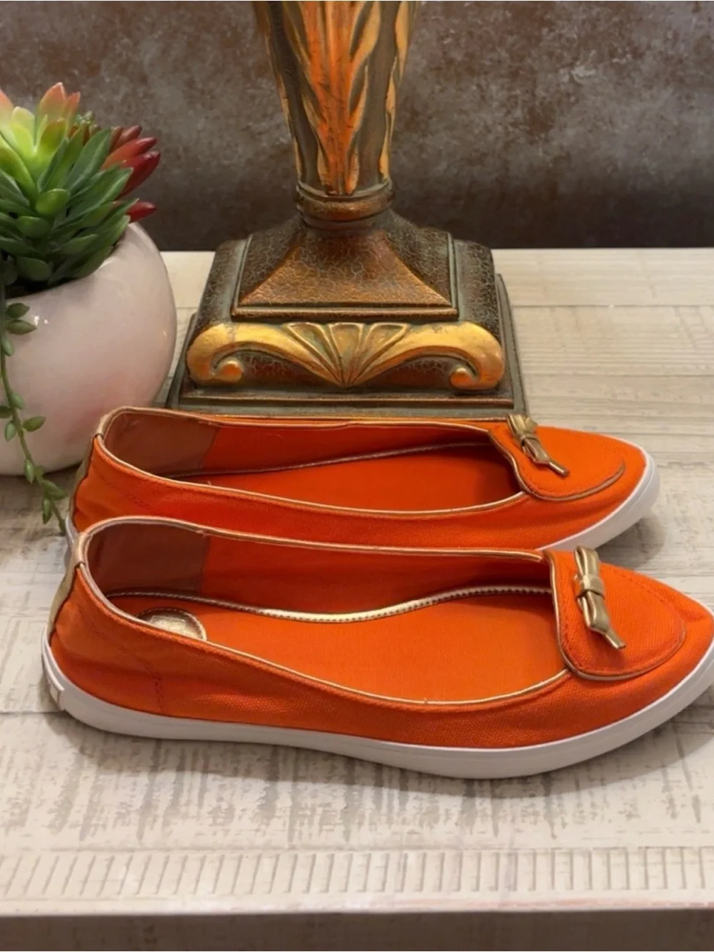 Tory Burch Orange Leather Ballet Flats with Logo Hardware ~ Size 6